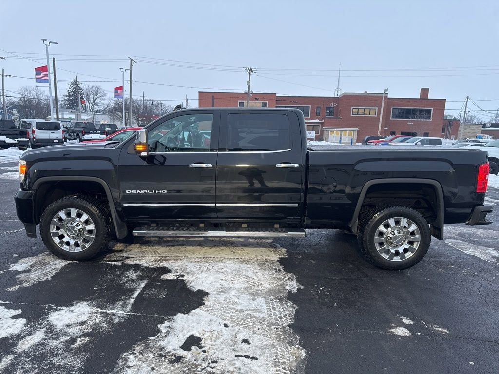 Used 2016 GMC Sierra 2500 Denali w/ Duramax Plus Package image 12