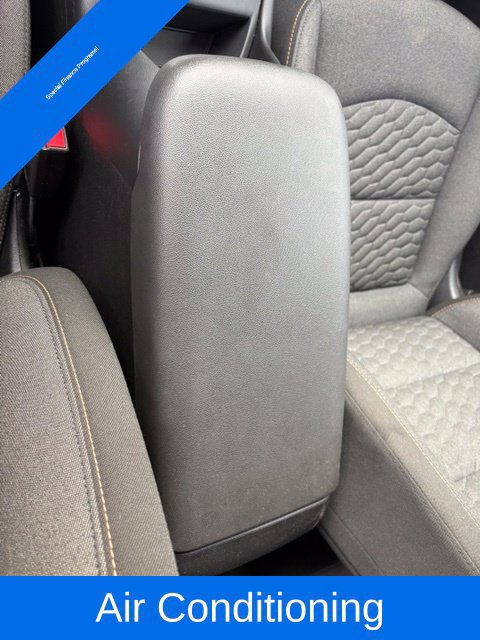 Used 2020 Chevrolet Equinox LT w/ Driver Convenience Package AWD/4WD image 26