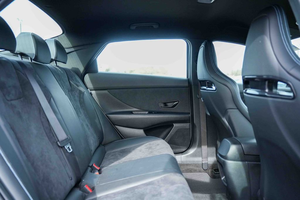 Used 2025 Hyundai Elantra N image 19