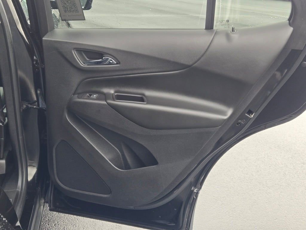 Used 2019 Chevrolet Equinox LT image 9