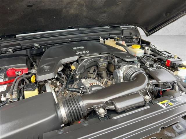 Used 2018 Jeep Wrangler Unlimited Sport S image 23