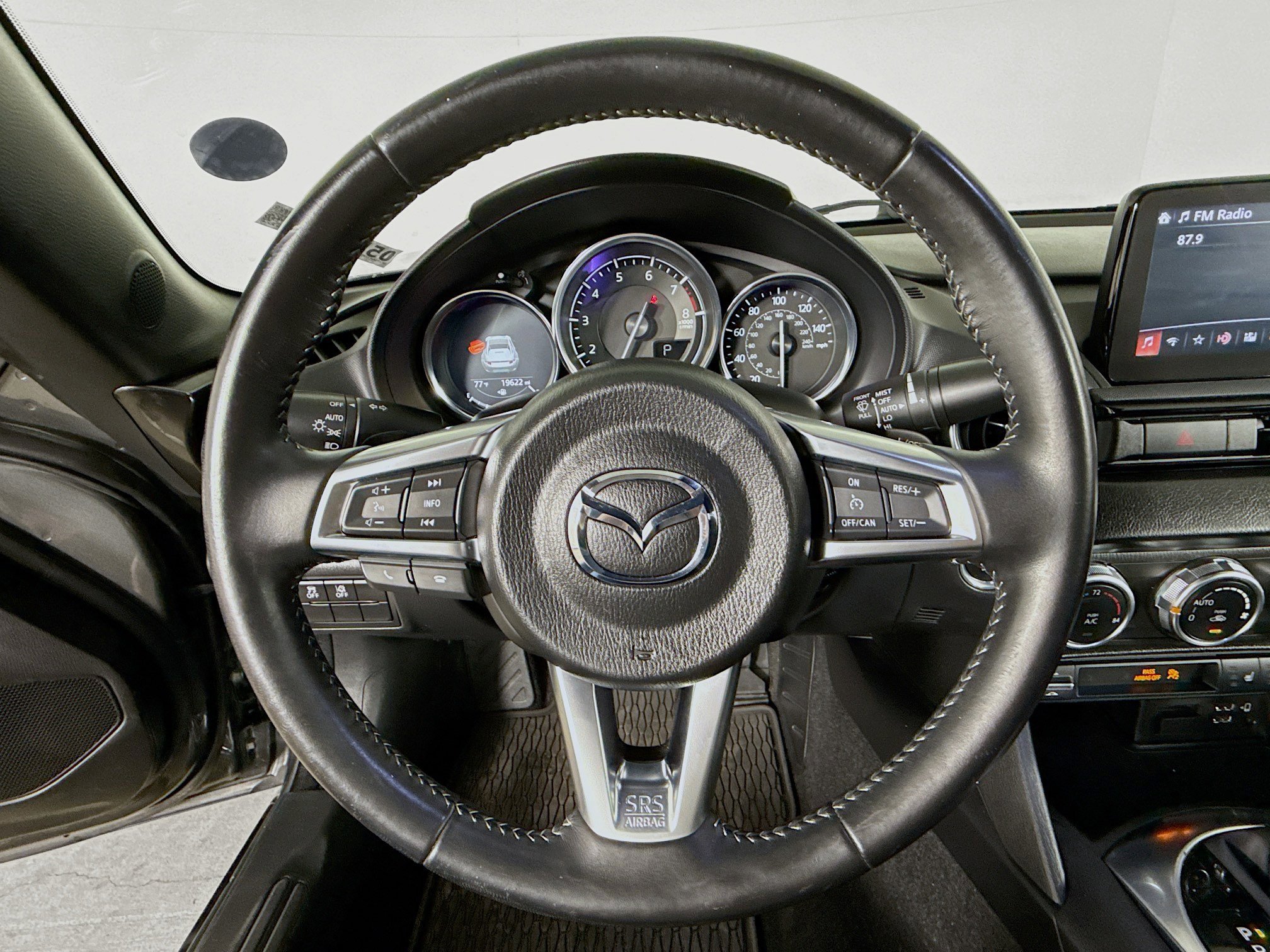 Used 2023 MAZDA MX-5 Miata Grand Touring w/ Weather Package image 11