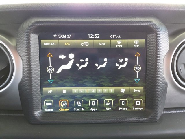 Used 2021 Jeep Wrangler Sport S image 11