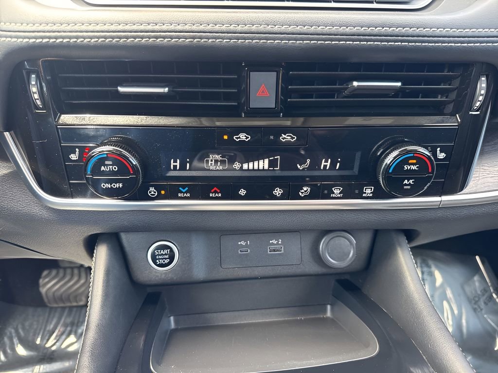Used 2021 Nissan Rogue SL AWD/4WD image 22
