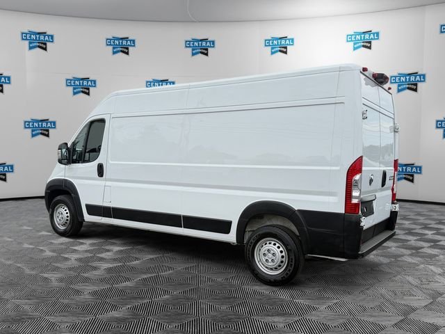 Used 2026 RAM ProMaster 2500 w/ Convenience Group FWD image 3