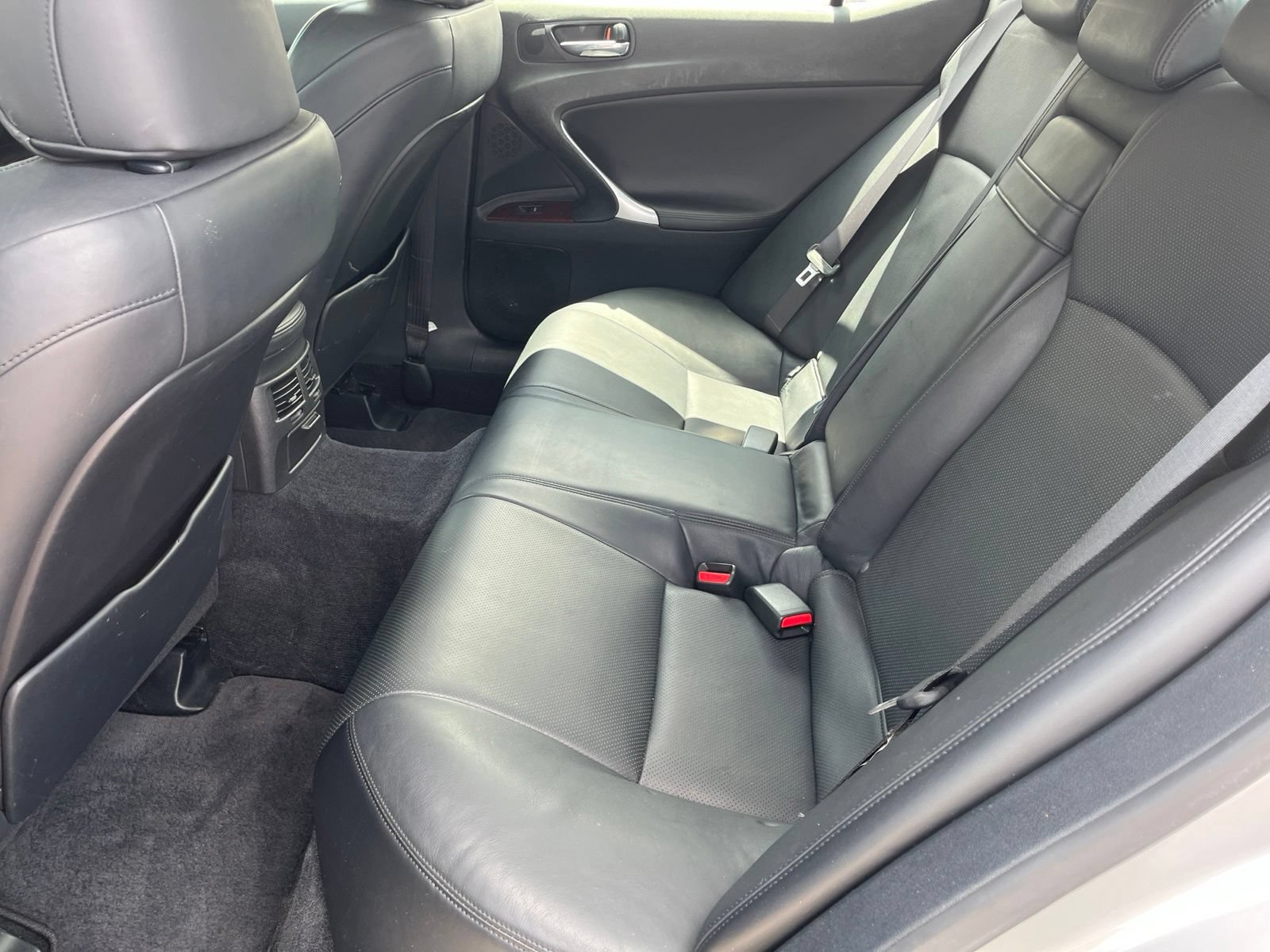 Used 2007 Lexus IS 250 RWD image 15