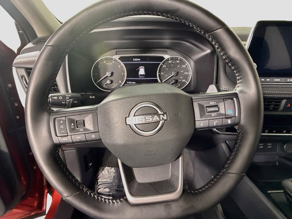 Used 2026 Nissan Rogue SV FWD image 12