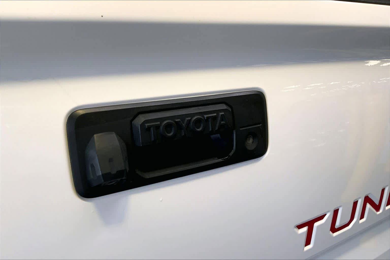 Used 2020 Toyota Tundra Limited w/ Limited Premium Package AWD/4WD image 33
