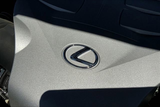 Used 2022 Lexus GX 460 Premium image 32