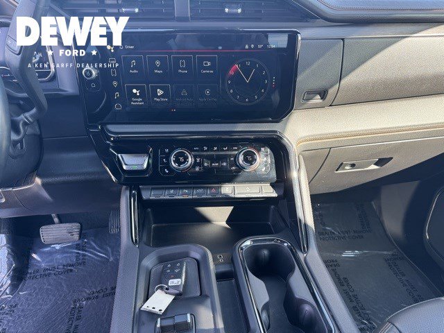 Used 2024 GMC Sierra 2500 AT4 w/ AT4 Premium Plus Package image 18