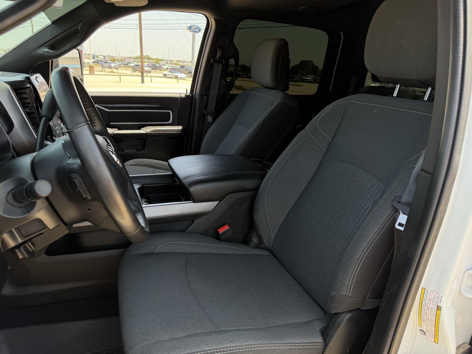 Used 2024 RAM 3500 Big Horn w/ Sport Appearance Package AWD/4WD image 29