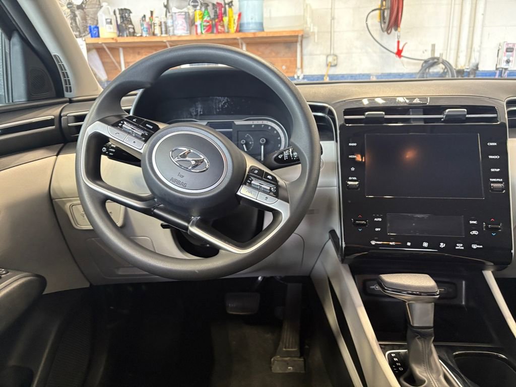 Used 2024 Hyundai Tucson SEL image 16