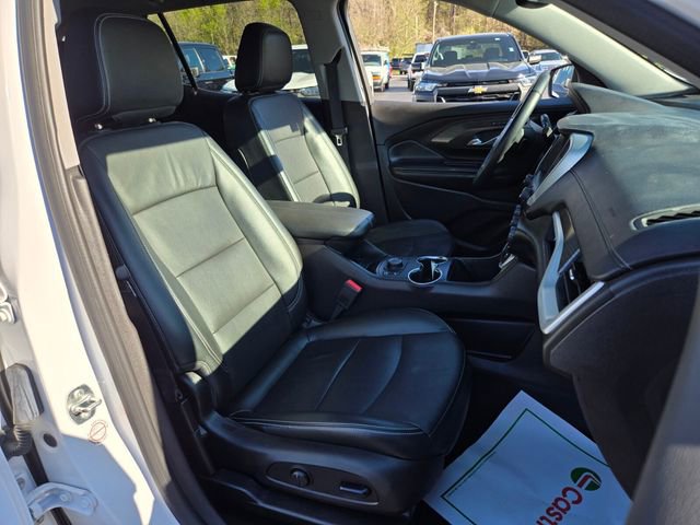 Used 2024 GMC Terrain SLT image 17