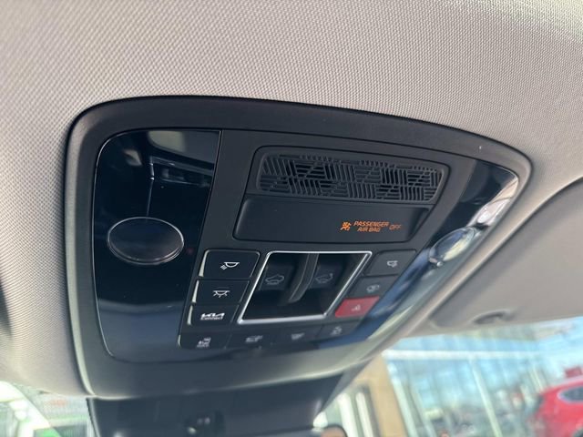 Used 2025 Kia Carnival SX image 28