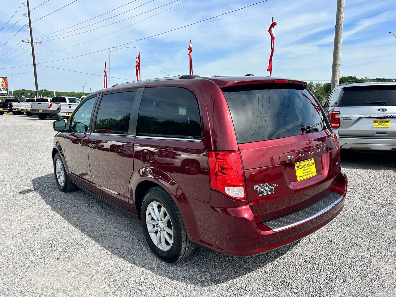 Used 2020 Dodge Grand Caravan SXT FWD image 19