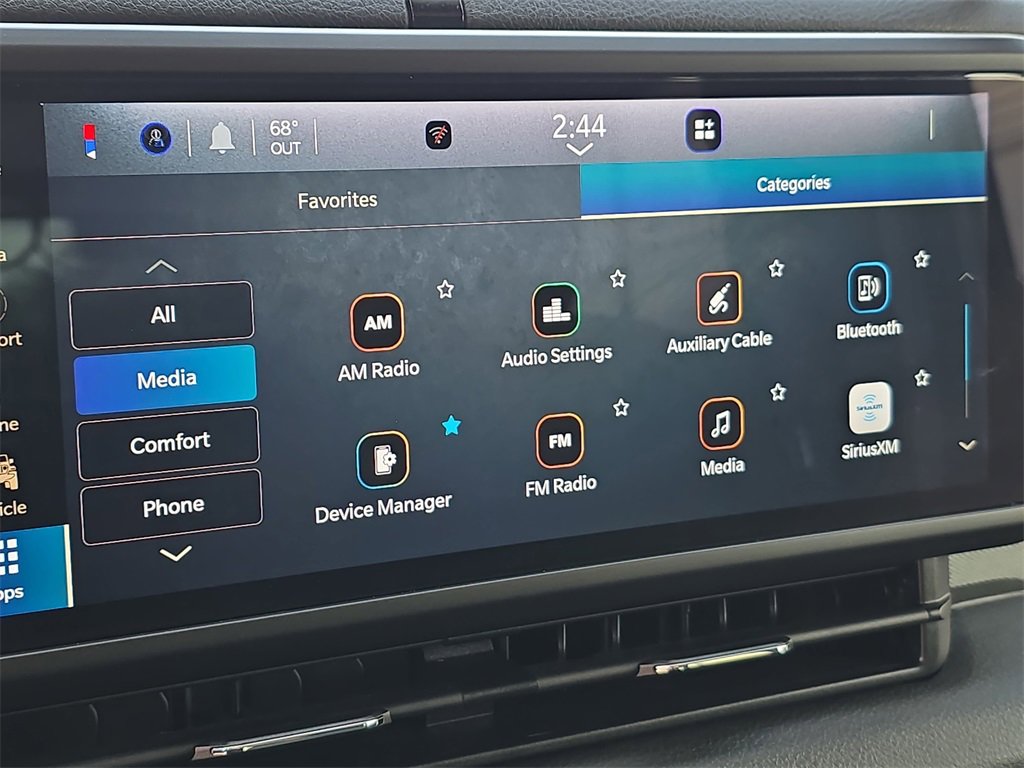 Used 2025 Jeep Wrangler Sport image 19