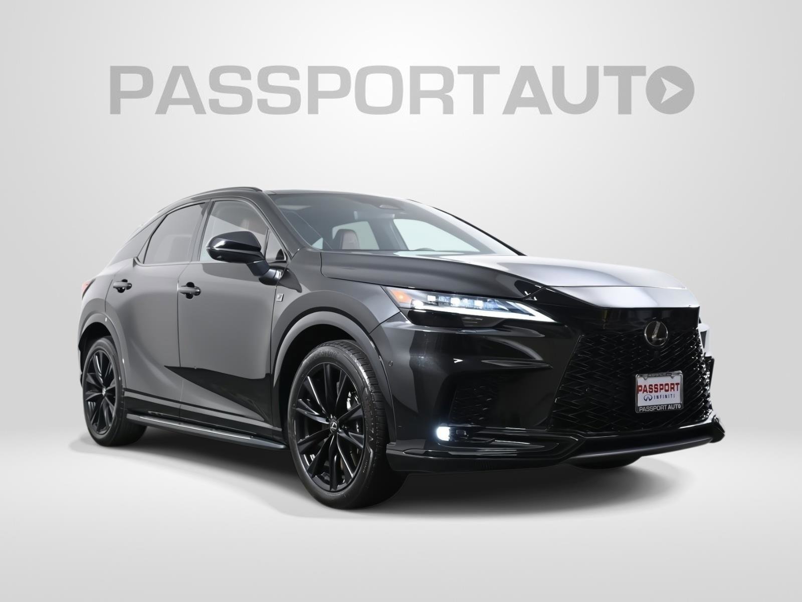 Used 2024 Lexus RX 500h F Sport w/ Convenience Package image 3