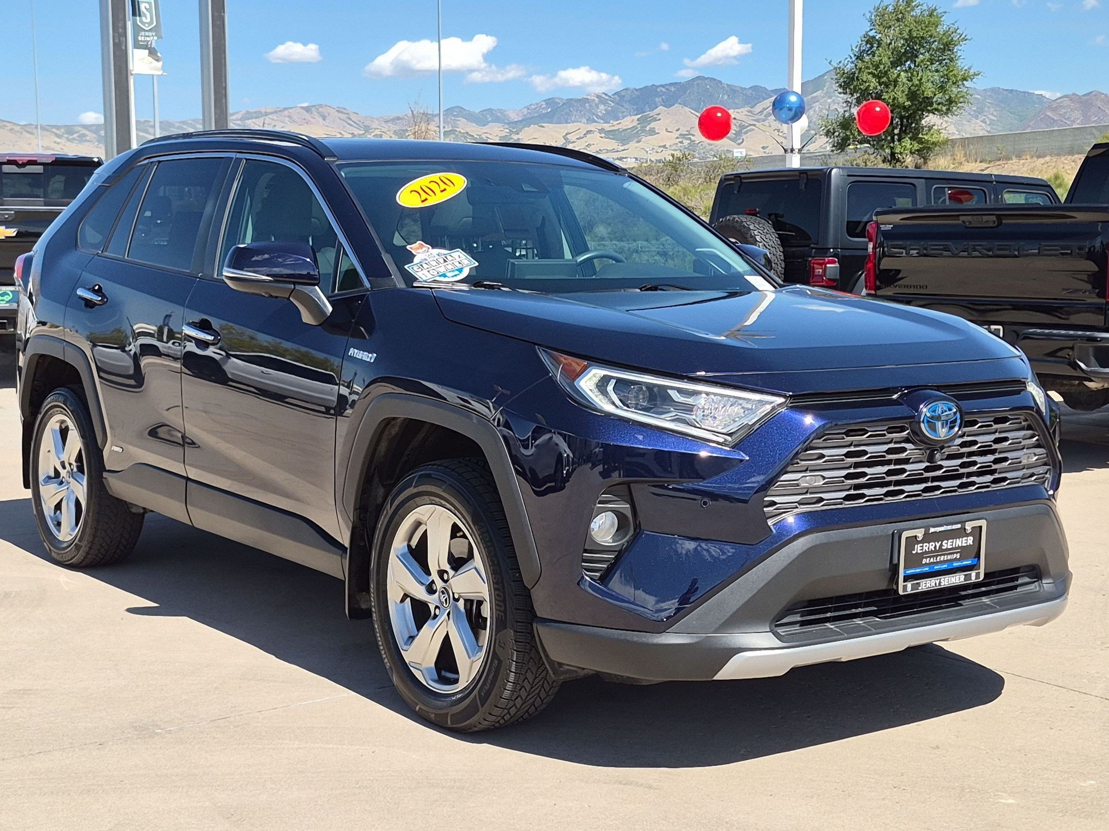 Used 2020 Toyota RAV4 Limited AWD/4WD image 7