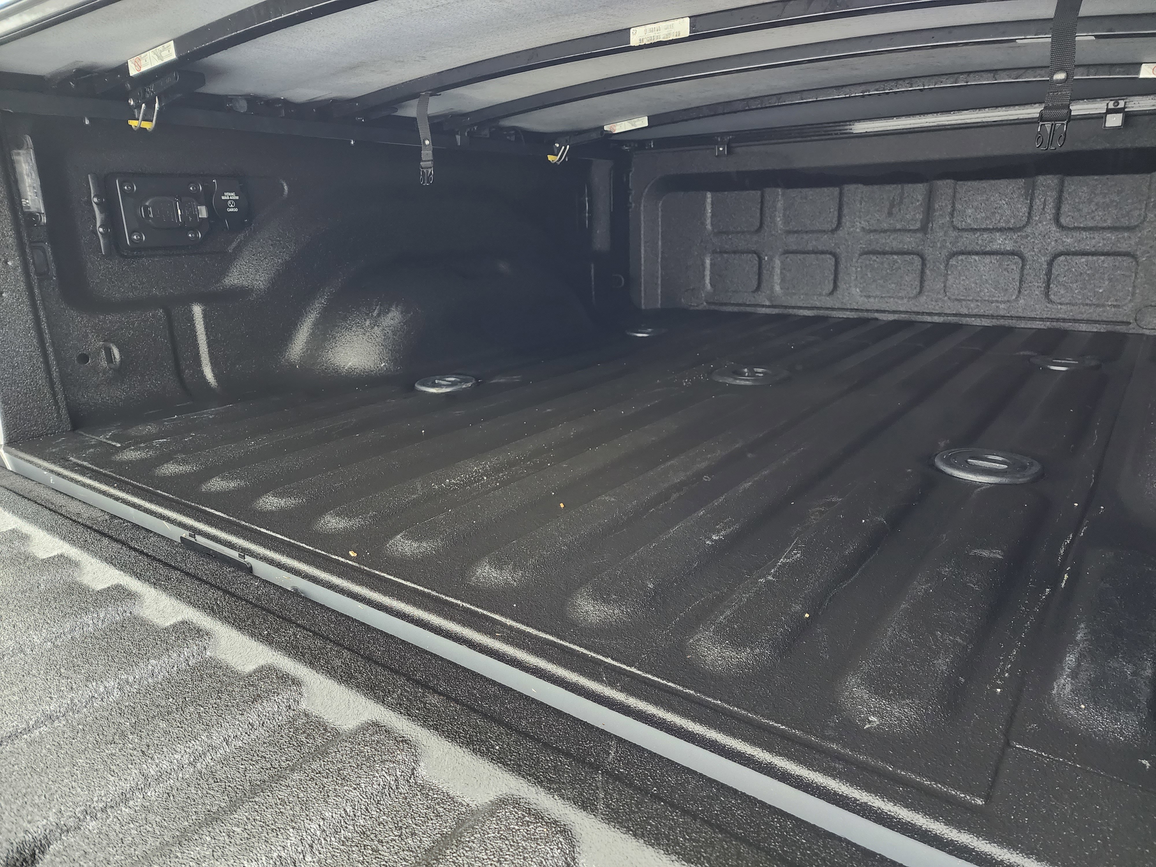 Used 2022 RAM 2500 Big Horn w/ Level C Equiment Group image 5