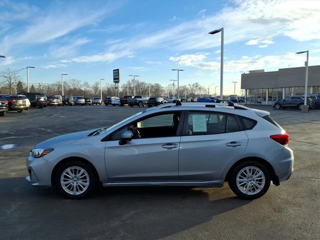 Used 2017 Subaru Impreza 2.0i Premium image 10