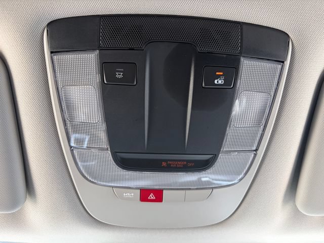 Used 2023 Kia Sportage EX AWD/4WD image 18