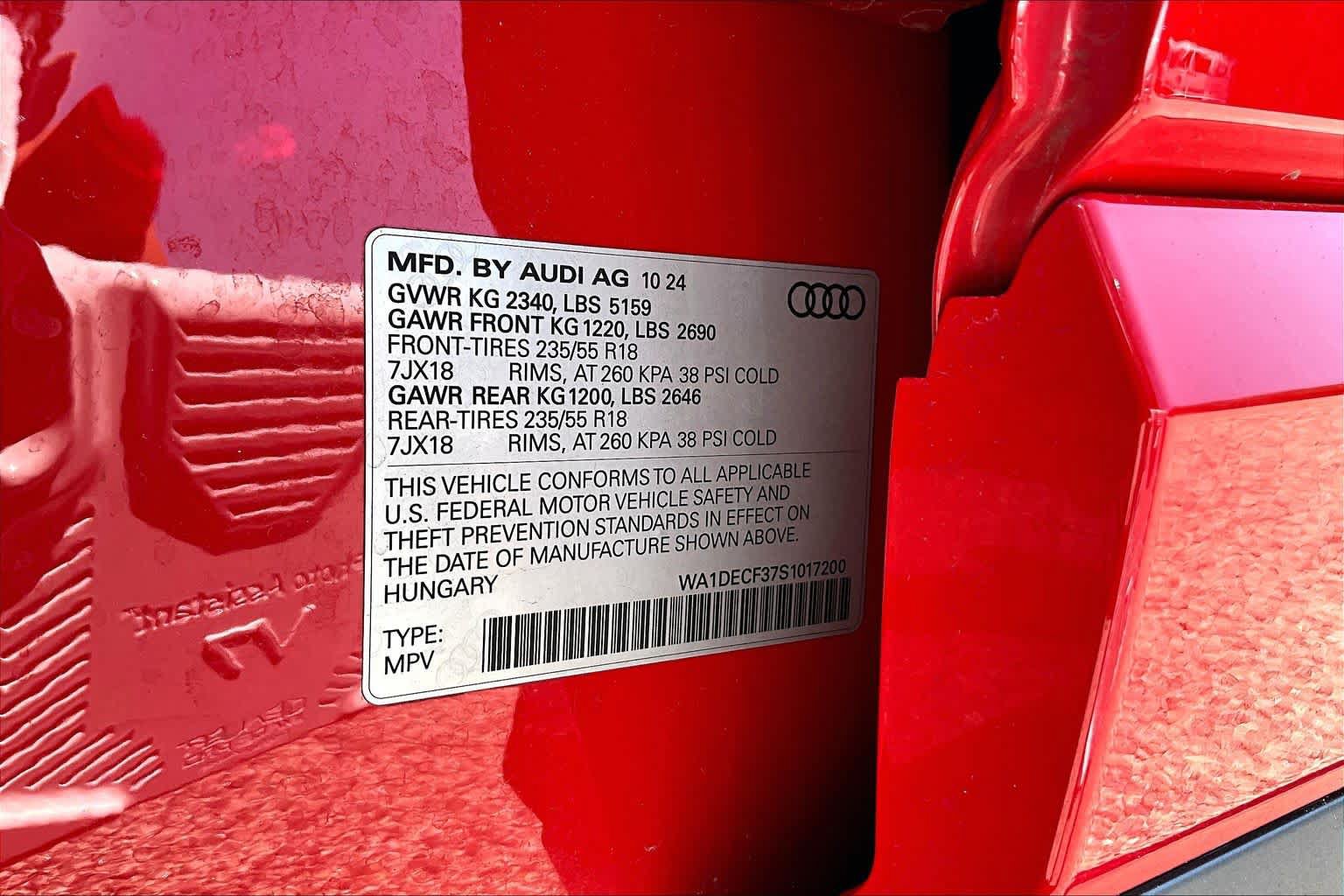 Used 2025 Audi Q3 2.0T Premium AWD/4WD image 34