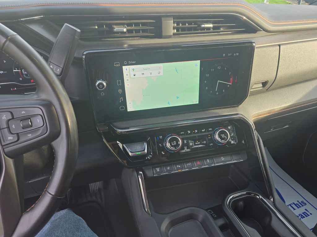 Used 2024 GMC Sierra 2500 AT4 w/ AT4 Premium Plus Package image 9