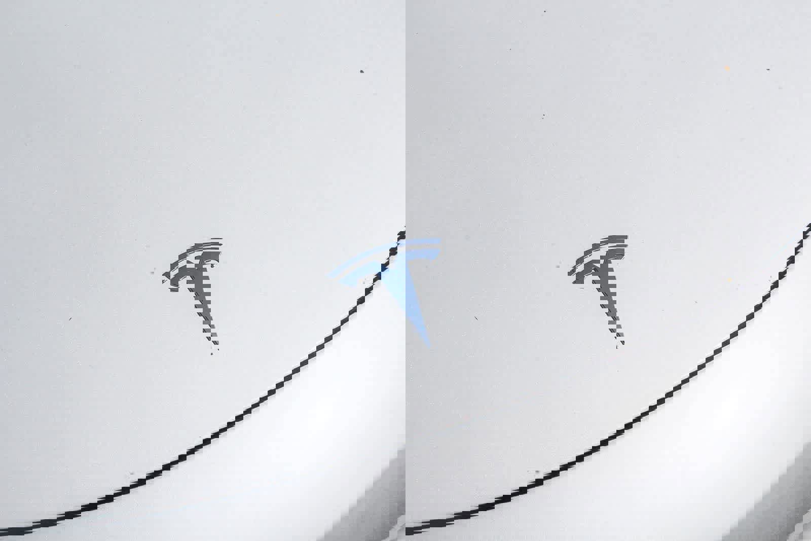 Used 2020 Tesla Model 3 Standard Range image 14