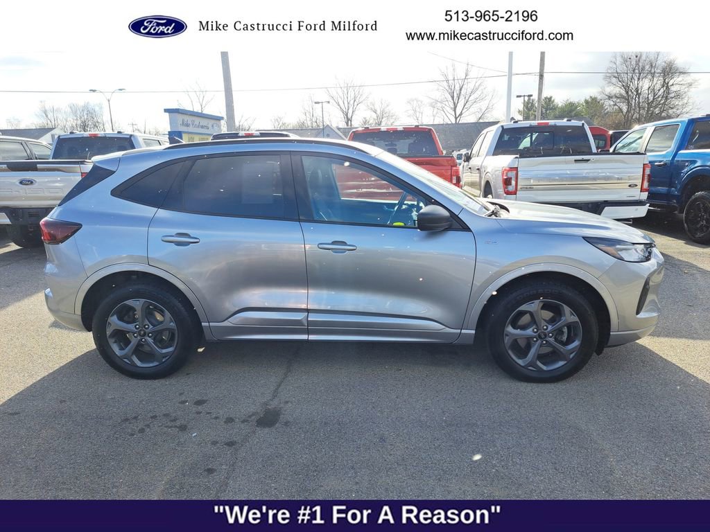 Certified 2024 Ford Escape ST-Line image 6