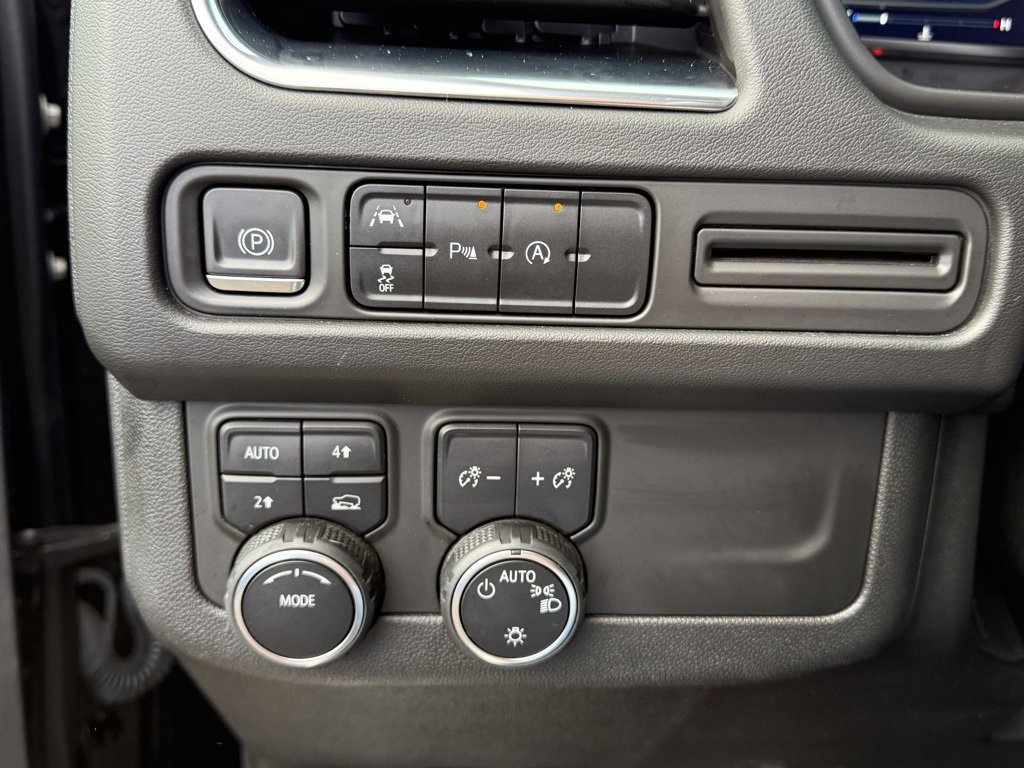 Used 2023 Chevrolet Tahoe LT image 27