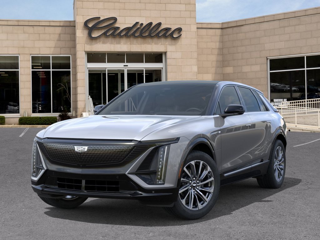 New 2027 Cadillac Lyriq Sport w/ LPO, Floor Liner Package AWD/4WD image 8