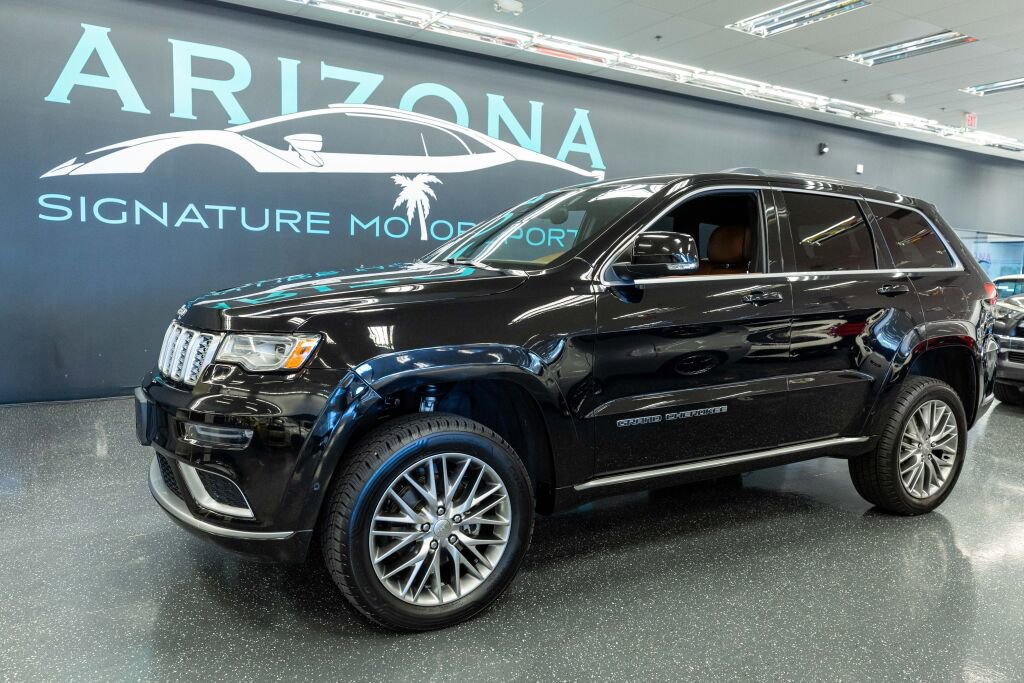 Used 2017 Jeep Grand Cherokee Summit w/ Platinum Series Group