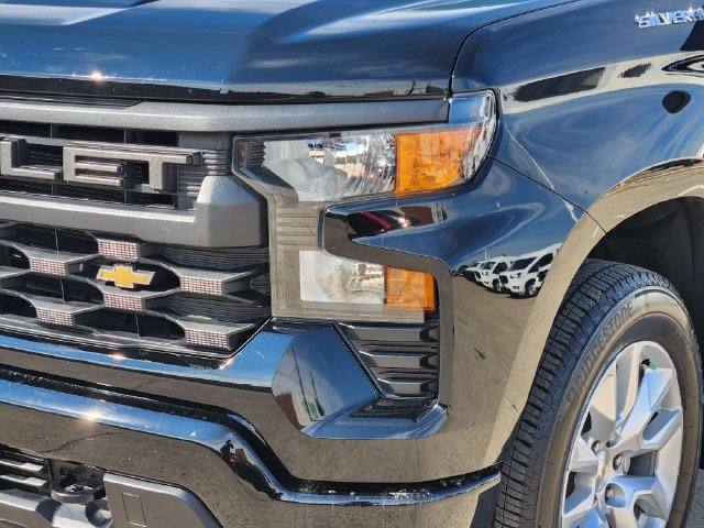 Used 2025 Chevrolet Silverado 1500 Custom RWD image 15