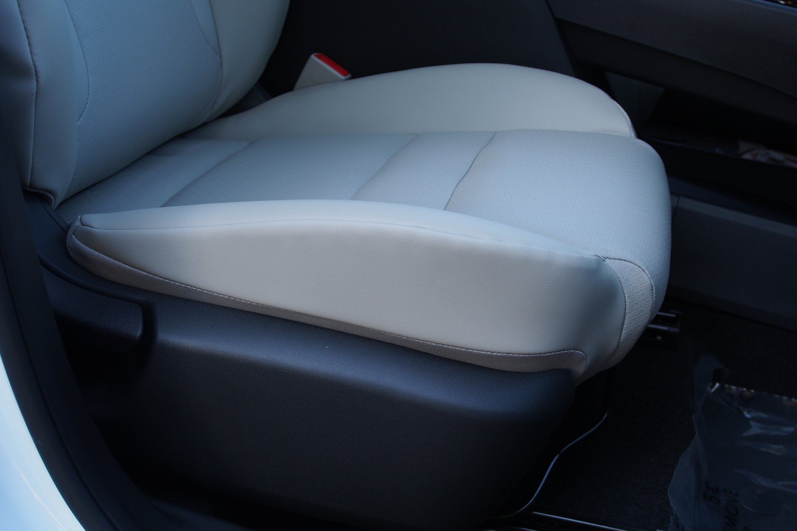 New 2026 Nissan Rogue Dark Armor FWD image 12