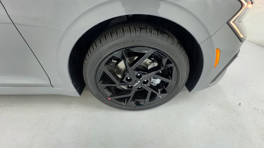 New 2026 Kia K5 GT-Line image 9