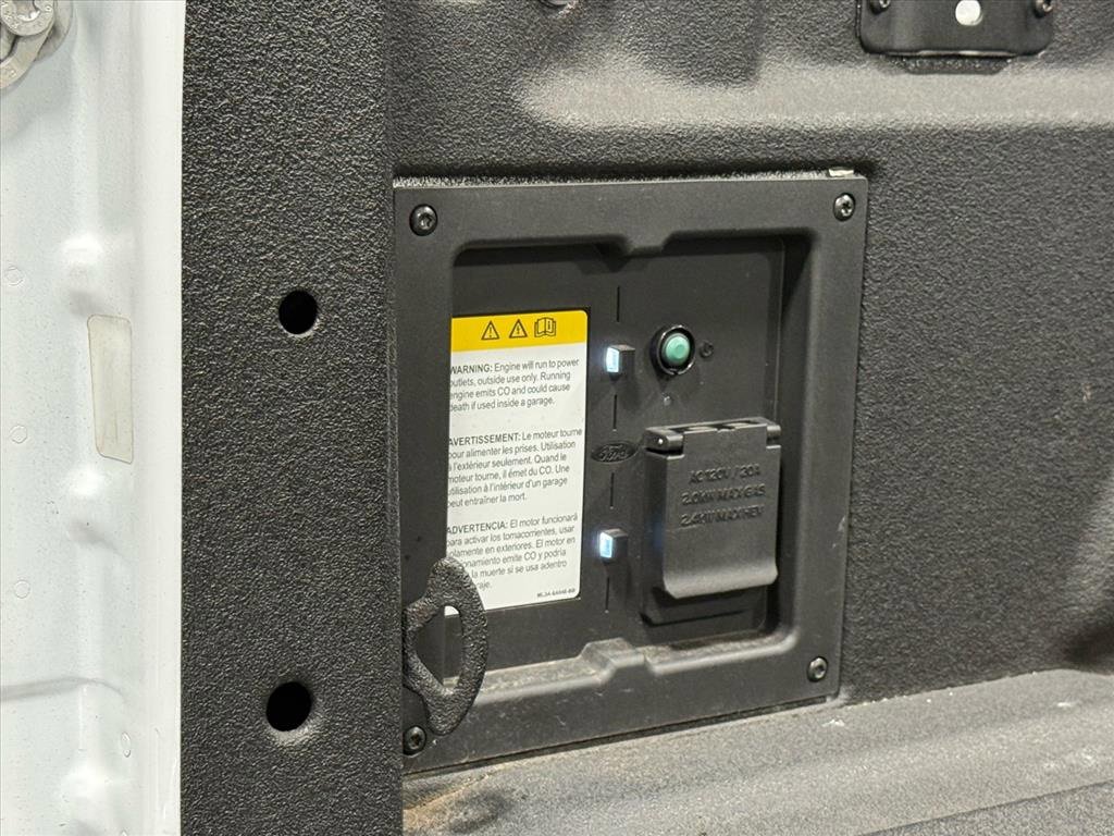 Used 2022 Ford F150 XLT w/ Equipment Group 302A High image 17