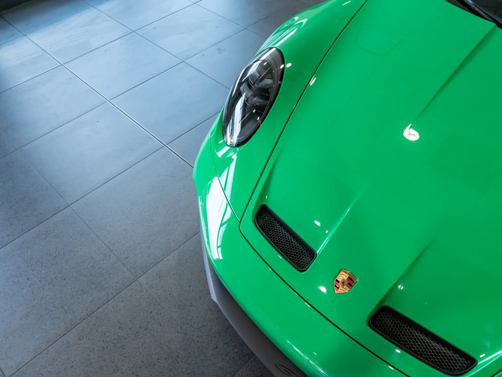 Used 2026 Porsche 911 GT3 RWD image 31