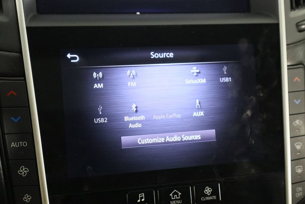 Used 2023 INFINITI Q50 Sensory image 39