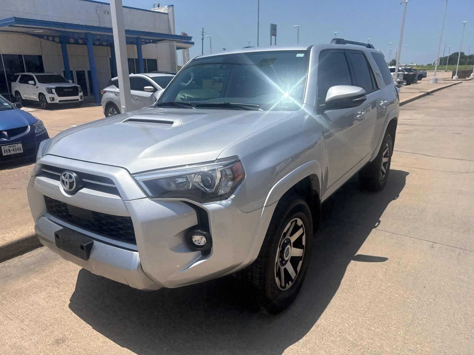 Used 2024 Toyota 4Runner TRD Off-Road Premium AWD/4WD video 3