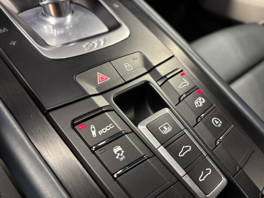 Used 2019 Porsche 911 Carrera GTS RWD image 19