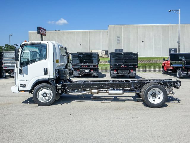 New 2025 Chevrolet Low Cab Forward 5500XG RWD image 5