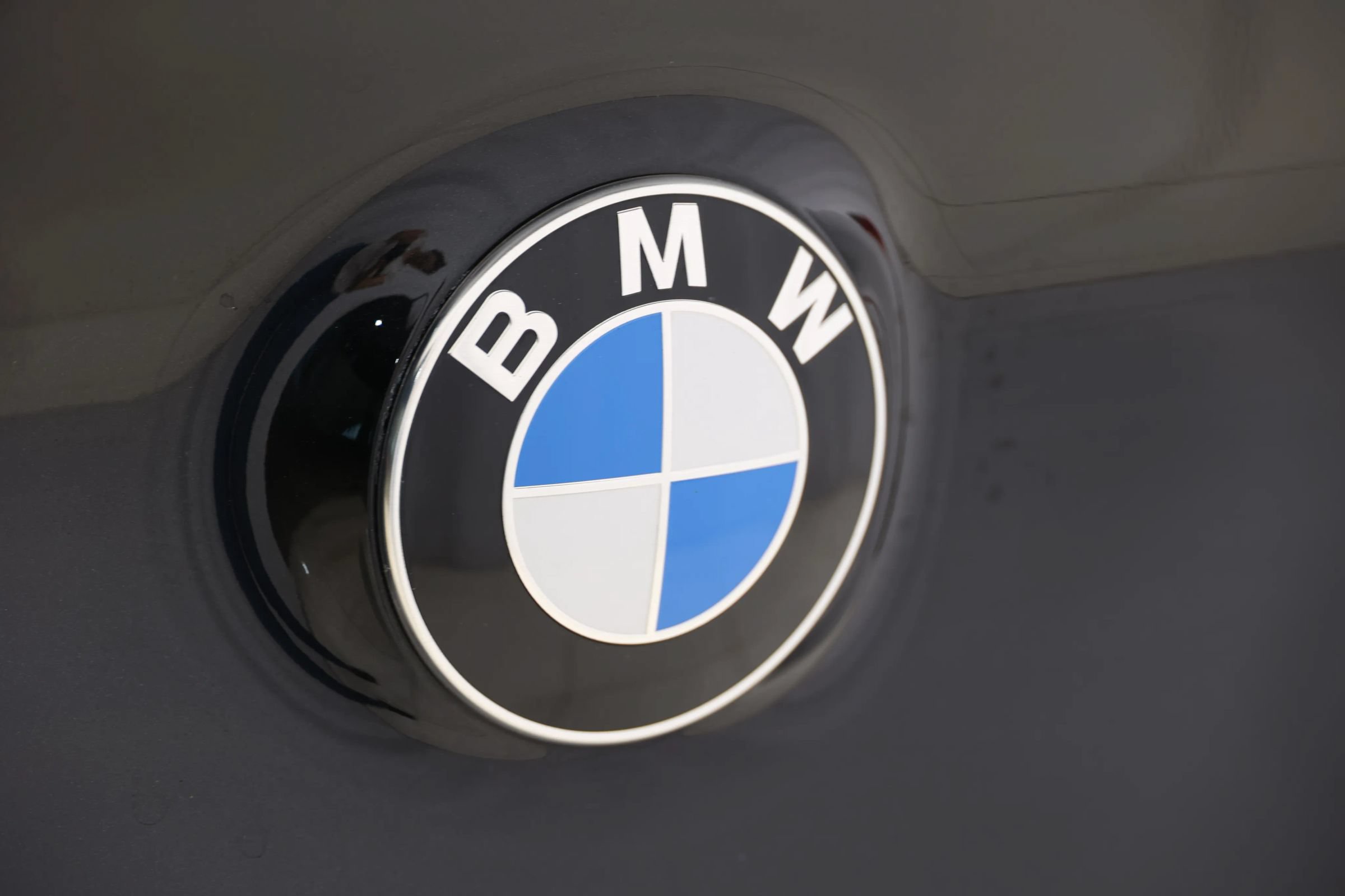 Used 2020 BMW M8 Convertible w/ Driving Assistance Package AWD/4WD image 55