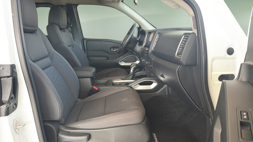 Certified 2023 Nissan Frontier SV w/ Technology Package RWD image 11