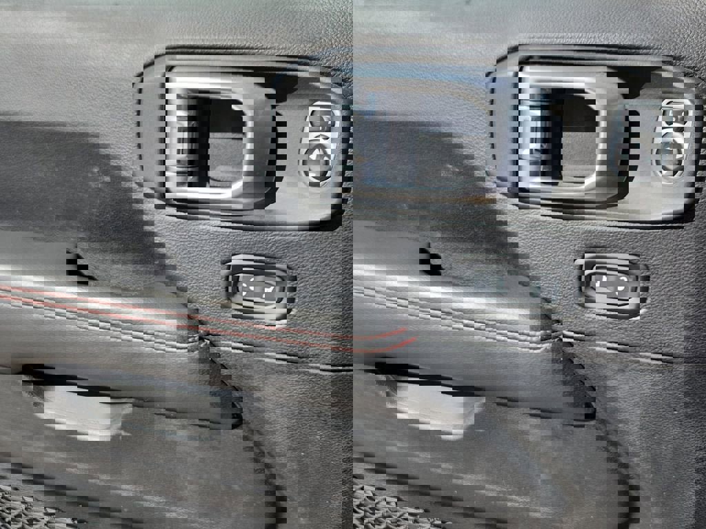 Used 2020 Jeep Gladiator Rubicon image 20