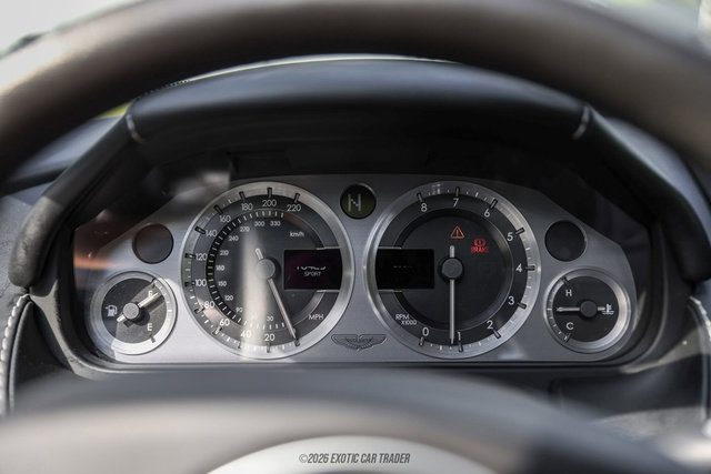 Used 2007 Aston Martin V8 Vantage Roadster RWD image 43