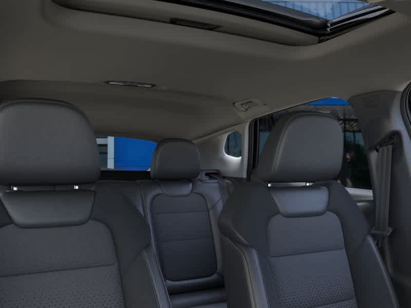 New 2026 Chevrolet Trax LT w/ Sunroof Package FWD image 24