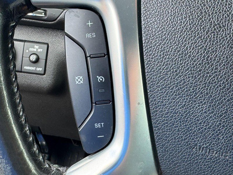 Used 2017 Chevrolet Traverse LT w/ Style and Technology Package FWD image 18