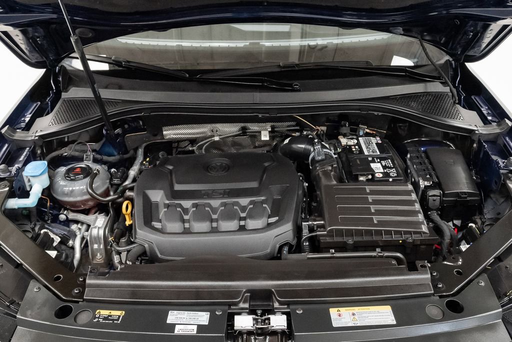 Used 2023 Volkswagen Tiguan SE image 3