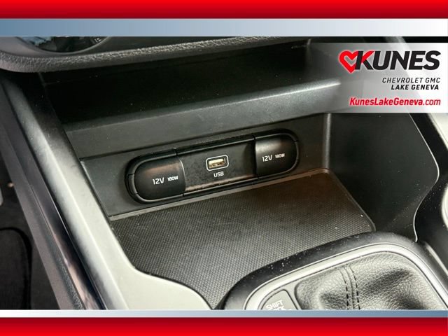 Used 2024 Kia Soul LX w/ Option Group 015 FWD image 25