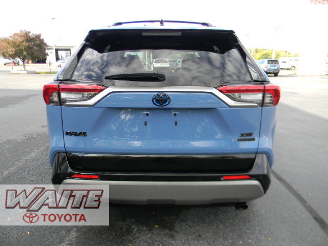 Certified 2023 Toyota RAV4 XSE AWD/4WD image 3